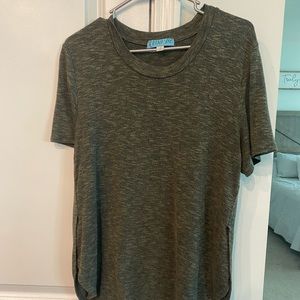 Green short sleeve shirt